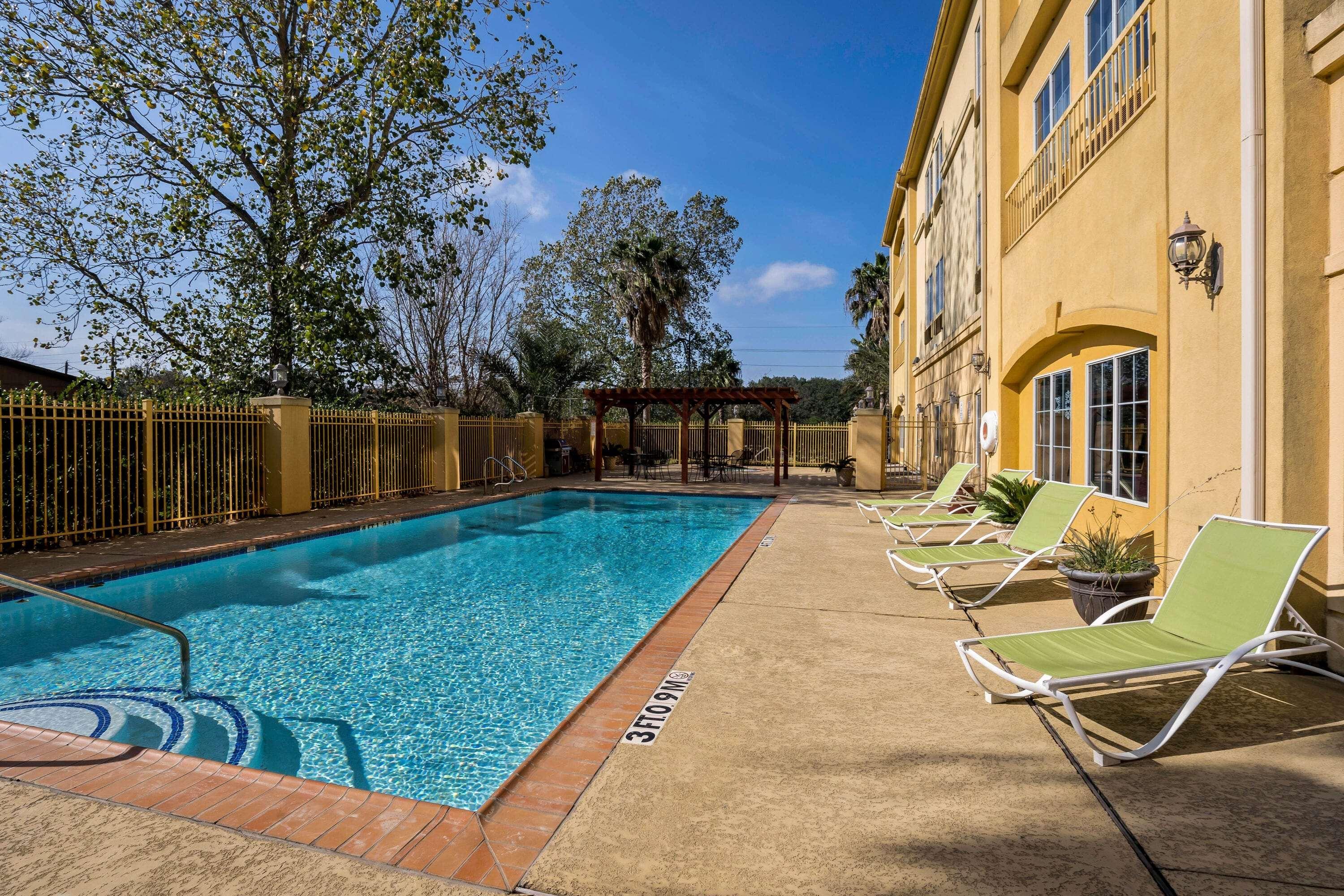 La Quinta By Wyndham Brookshire West Katy Exterior foto